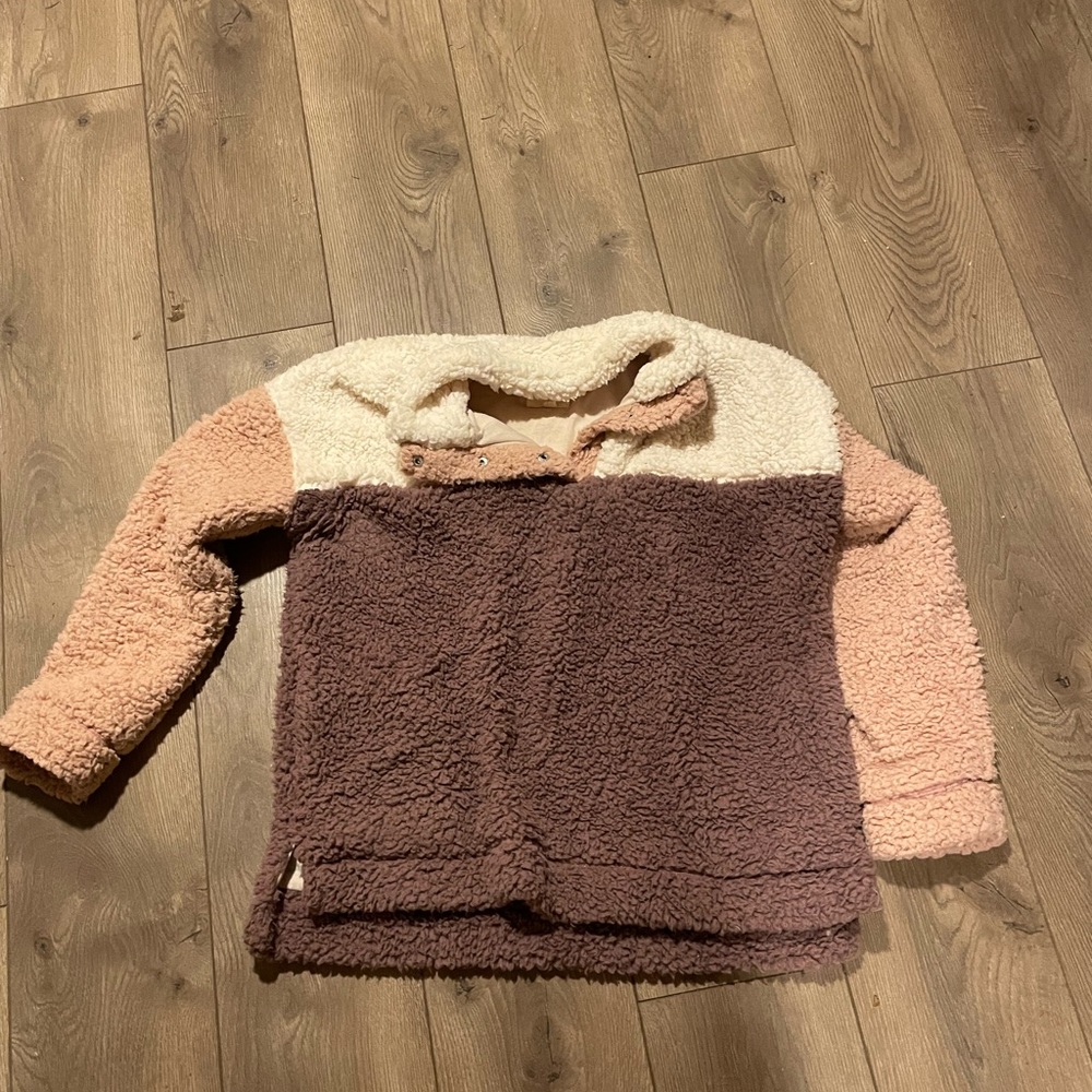 Fluffy pullover sweater
